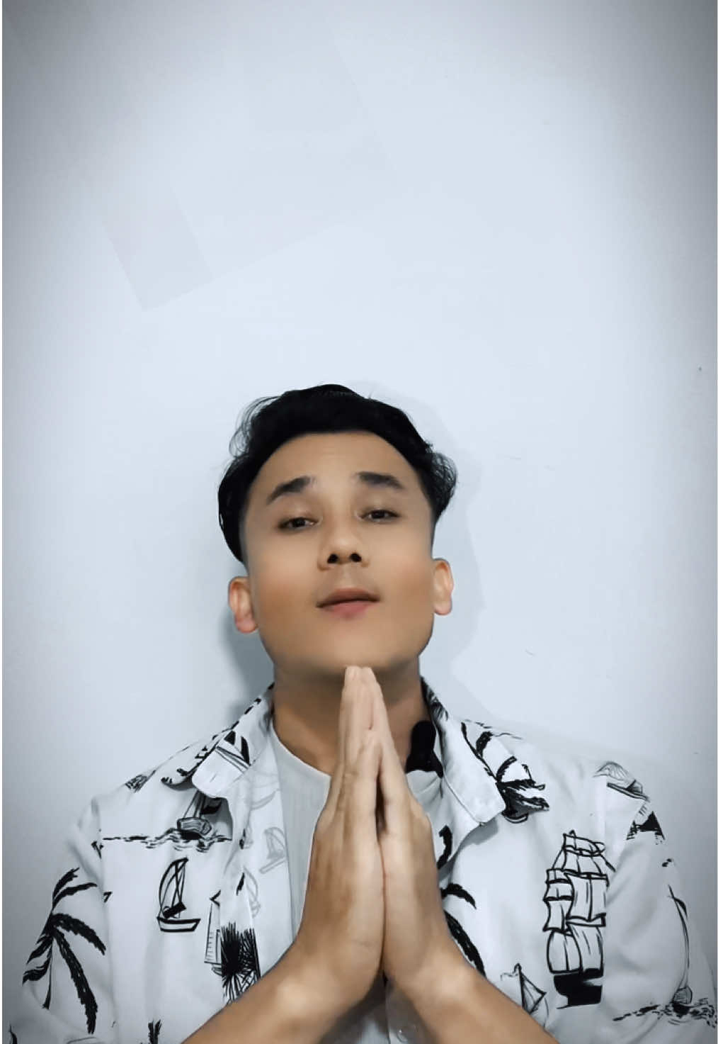 @𝕄𝕣 : 𝔸 𝕪𝕦𝕤𝕙 🇳🇵- 🇴🇲