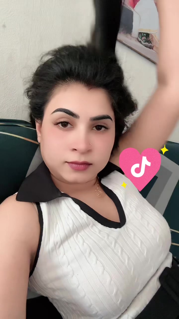 @thanusiya❤️lax✨🇩🇪