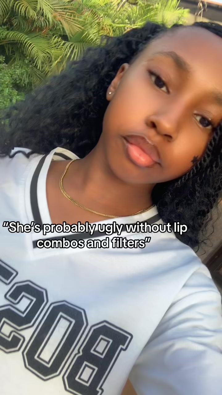 @Nissah🌚💕!