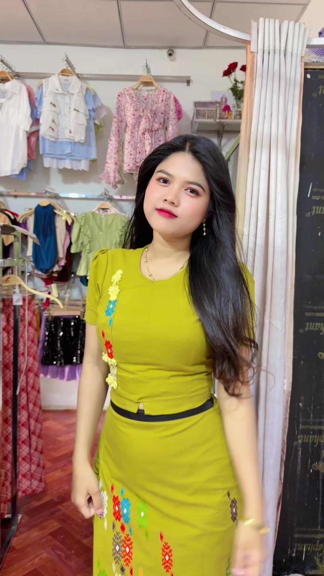 @Htet Myat Moe