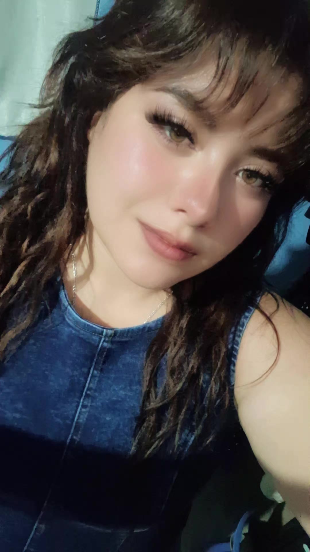 @Iz Lanuza