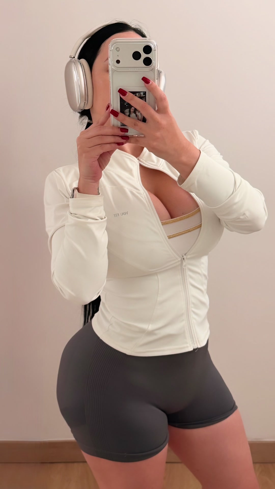 @♡ Ｄｉａｎａ　Ｅｃｈｅｖｅｒｒｉ ♡