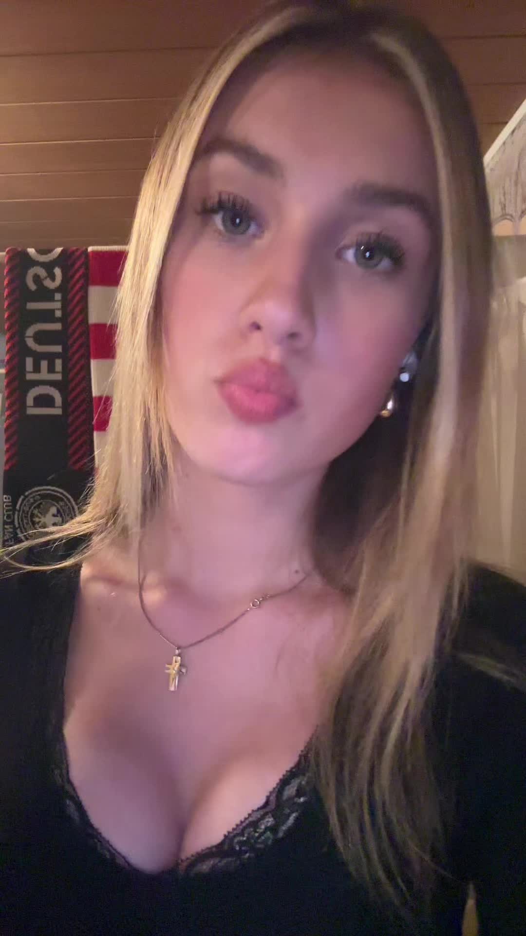 @𝒮𝒶𝓇𝒶𝒽