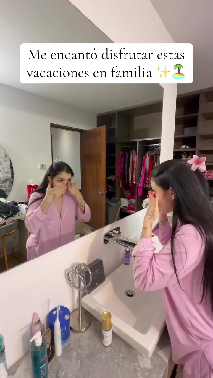 @karelyruiz