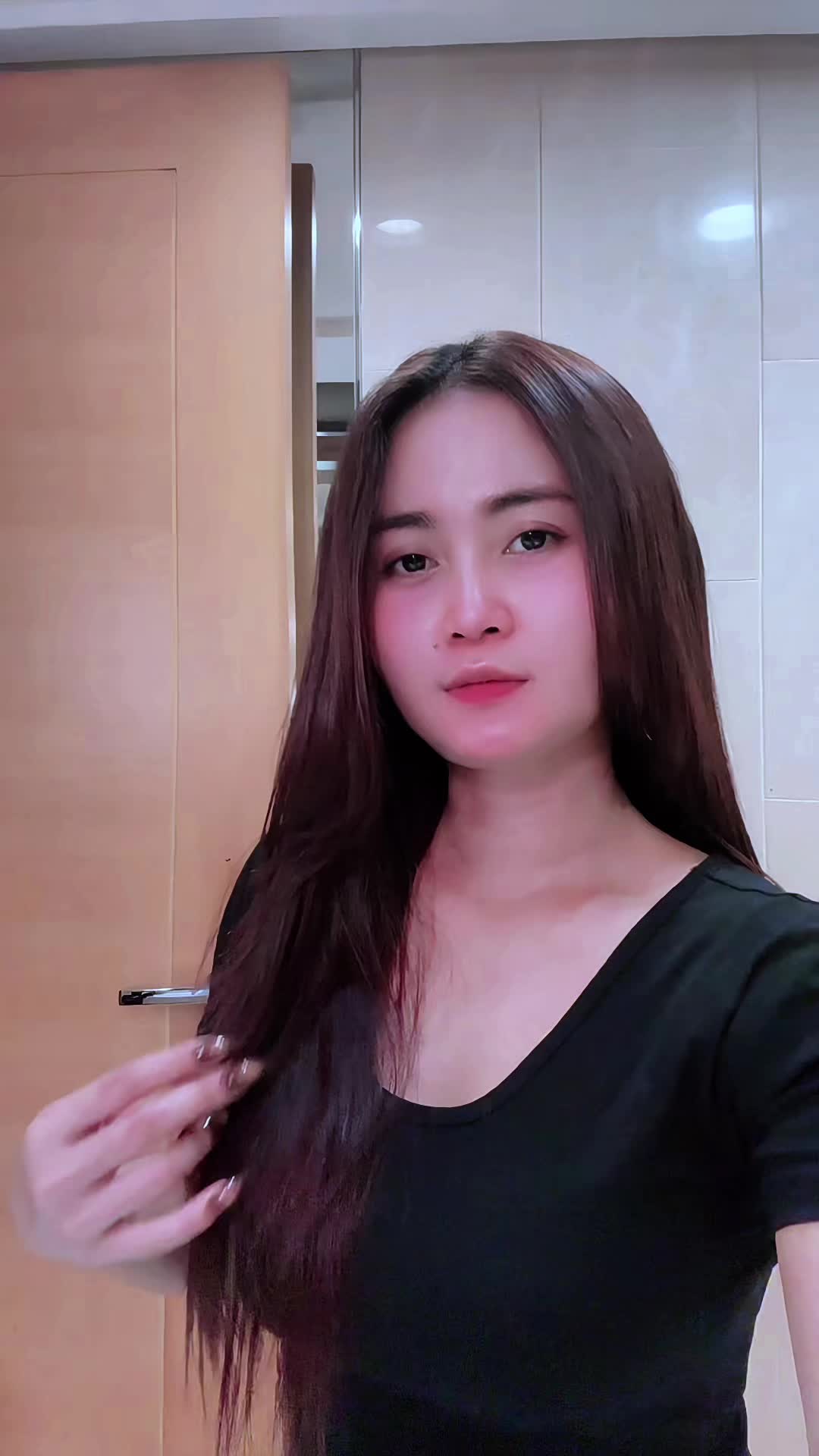 @Tia
