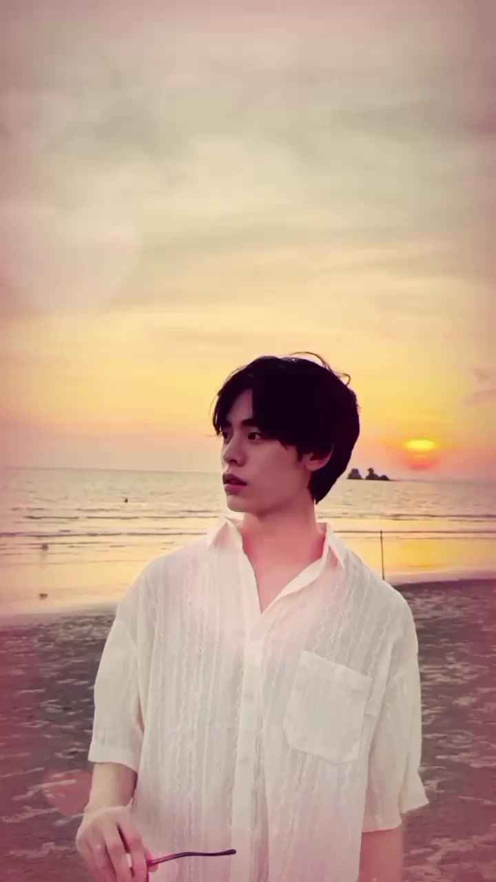 @SeMpAQ KeOnHo BeReNAnG💫