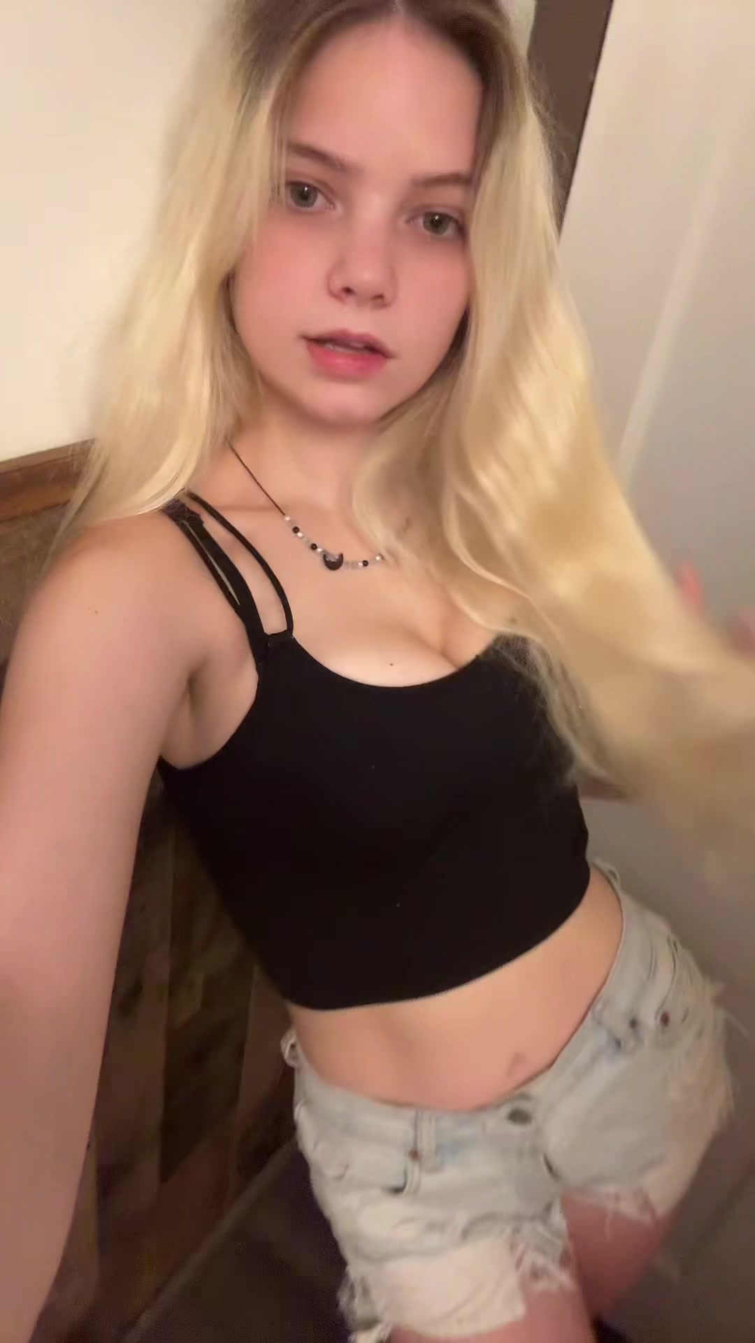 @holly Mae🖤
