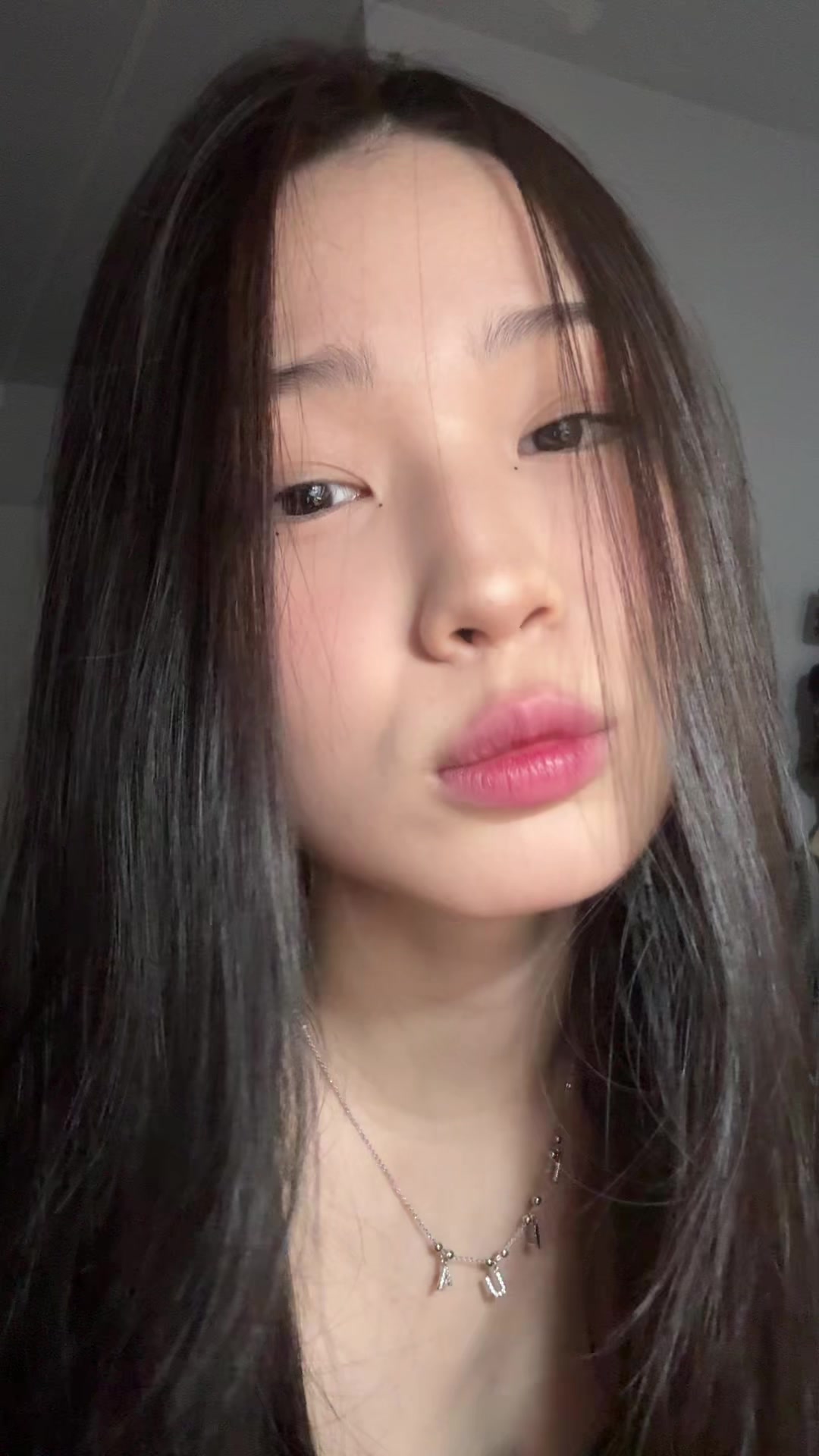@2,184.8<33
