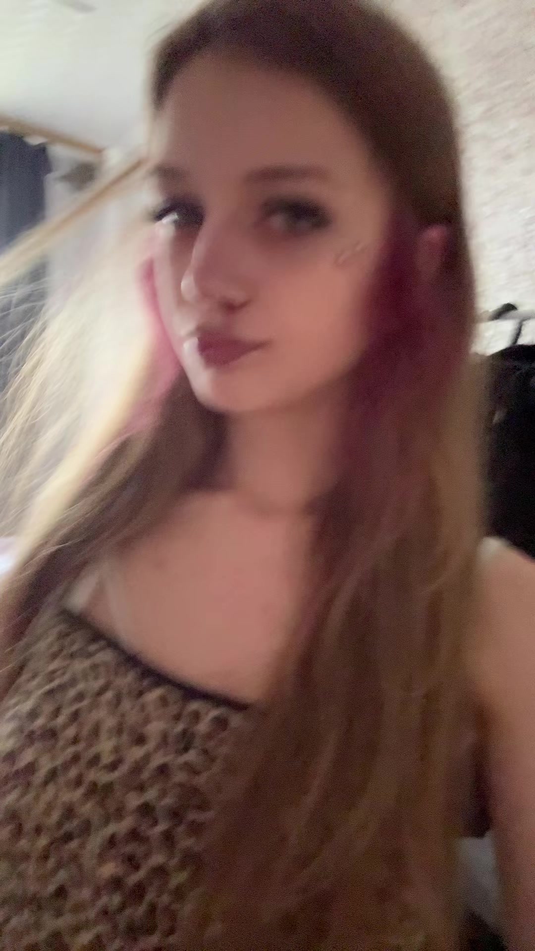 @:33