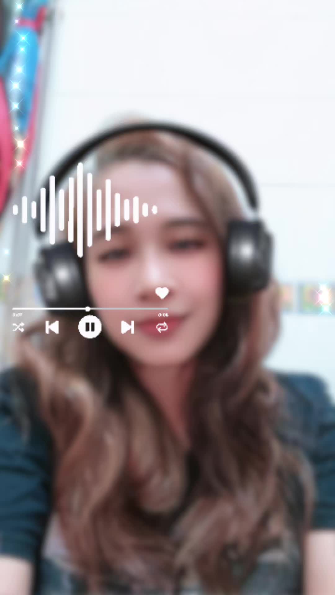 @MSTIN👑т&sup2;-&fnof;&alpha;м&iota;ℓу🇻🇳