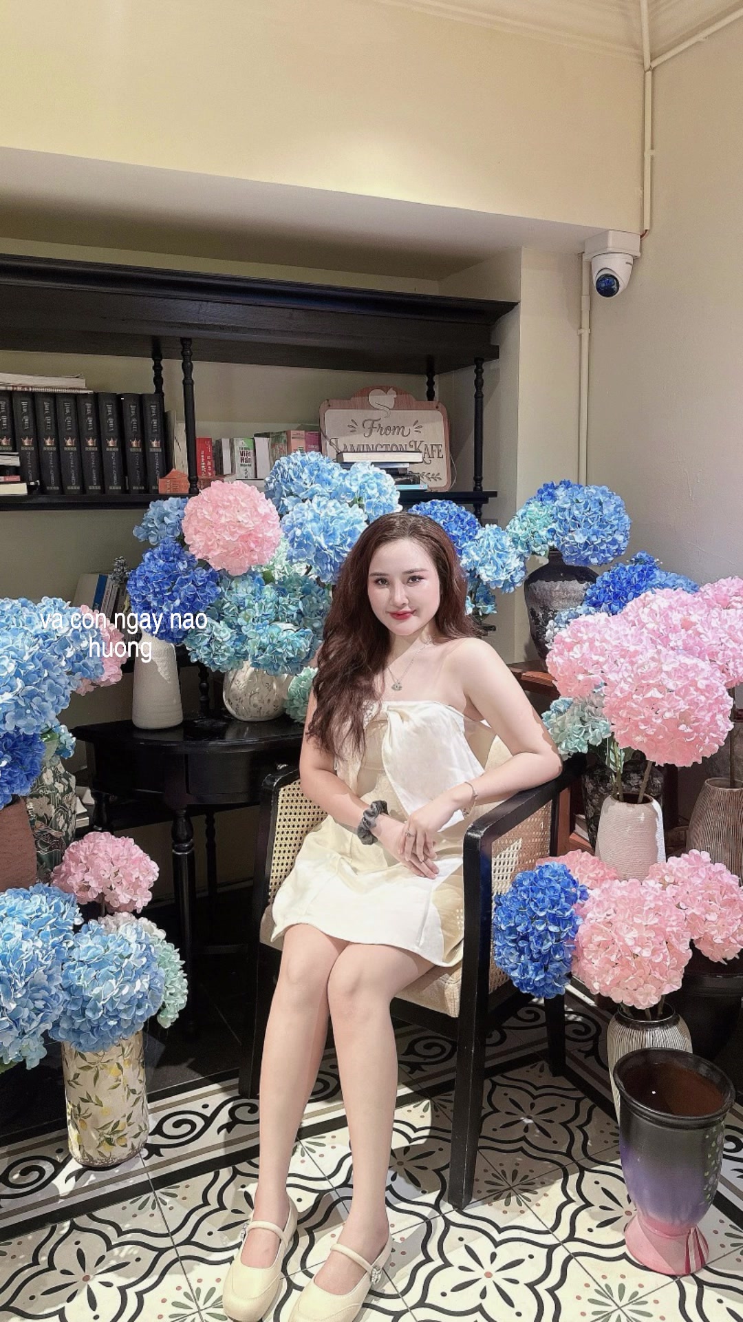 @Nguyễn Thị Hồng Nhung