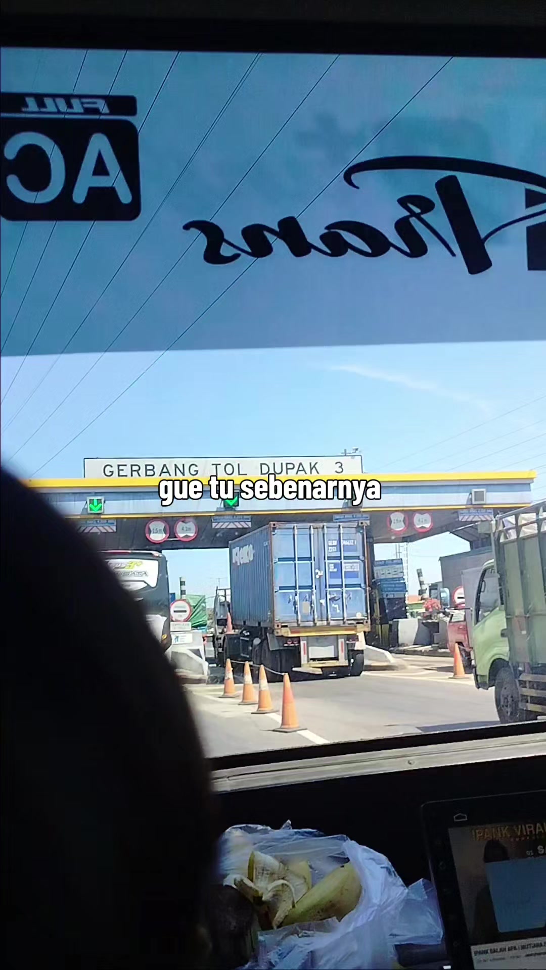 @la