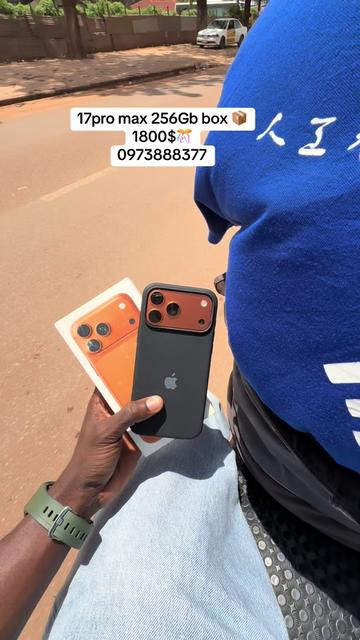 @Apple Store 🏬 kolwezi 📍