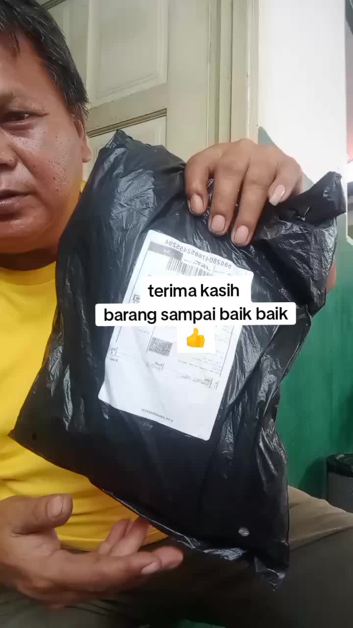 @Awan awan Gelap☁️🌨️🌧️💨