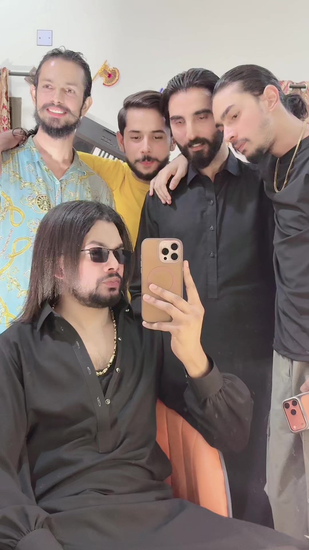 @NABEEL GREEN EYES 👁