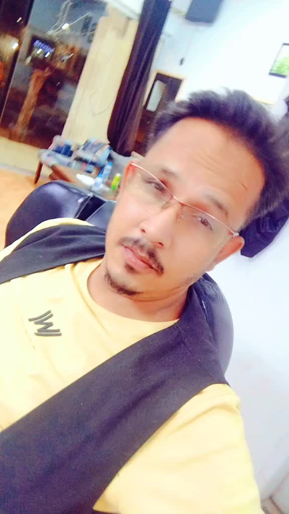 @junidkhan876