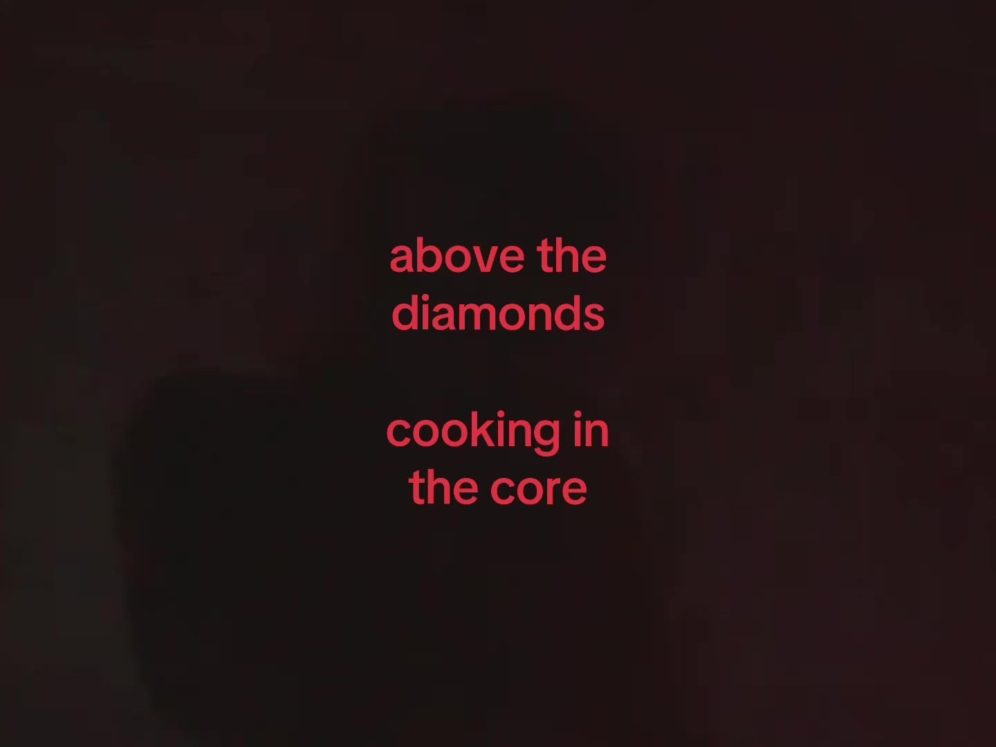 @⃟