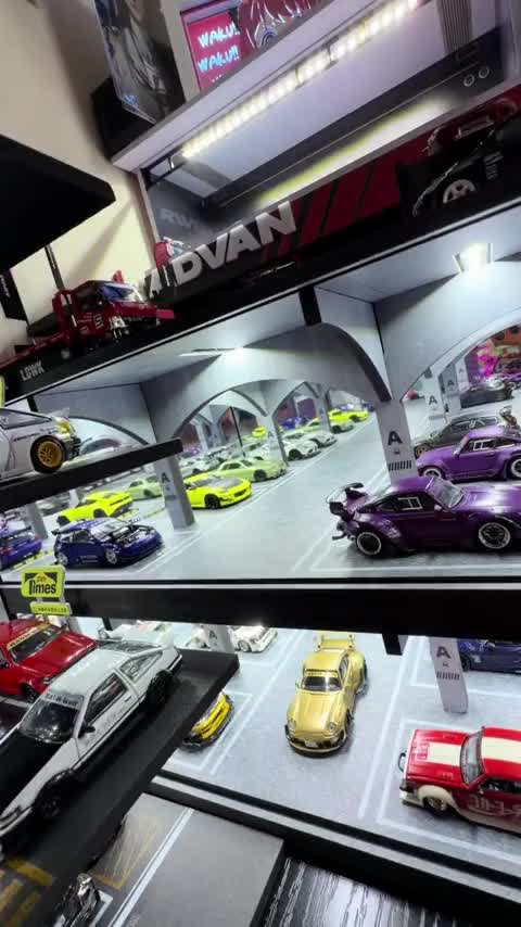 @DiecastBodega