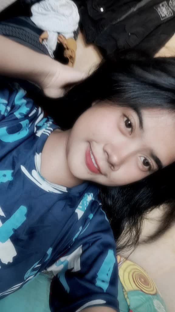 @putricempreng_06
