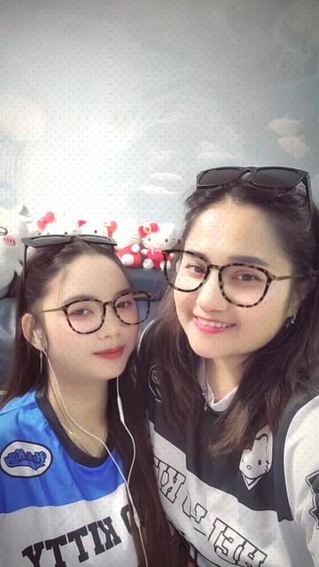 @MamaAngela44