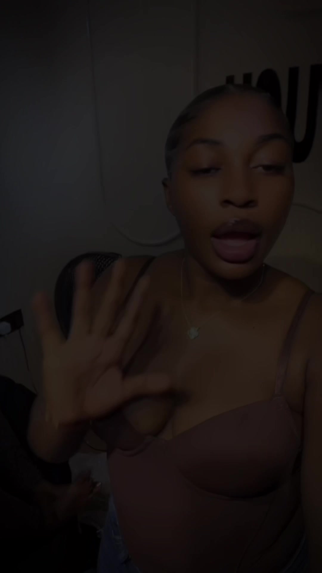 @CHIOMA 🦋💕🌸