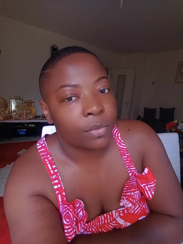 @Alexandra0236🇨🇫🦋