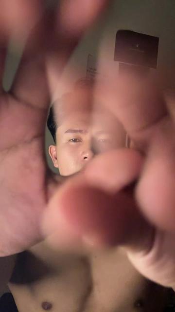 @๐พ๐ง๐๐จ๐_๐ก๐๐ญ