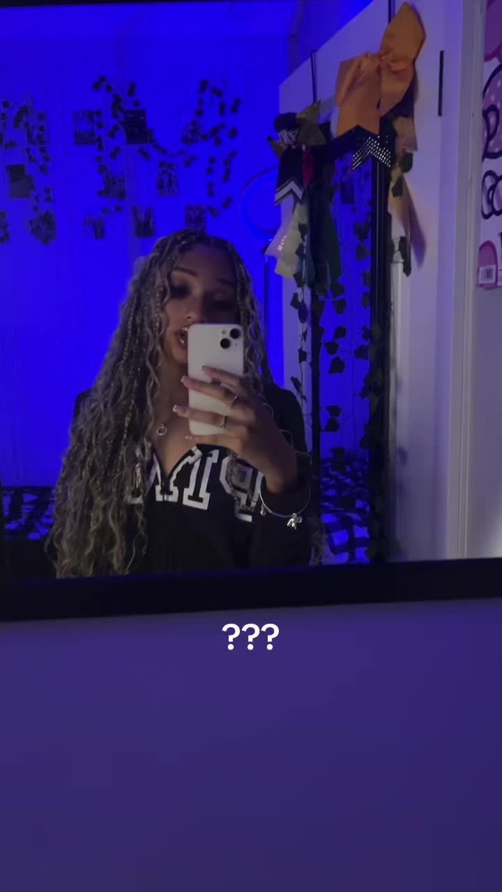 @thatgirlwthedimples
