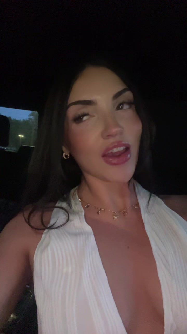 @😇