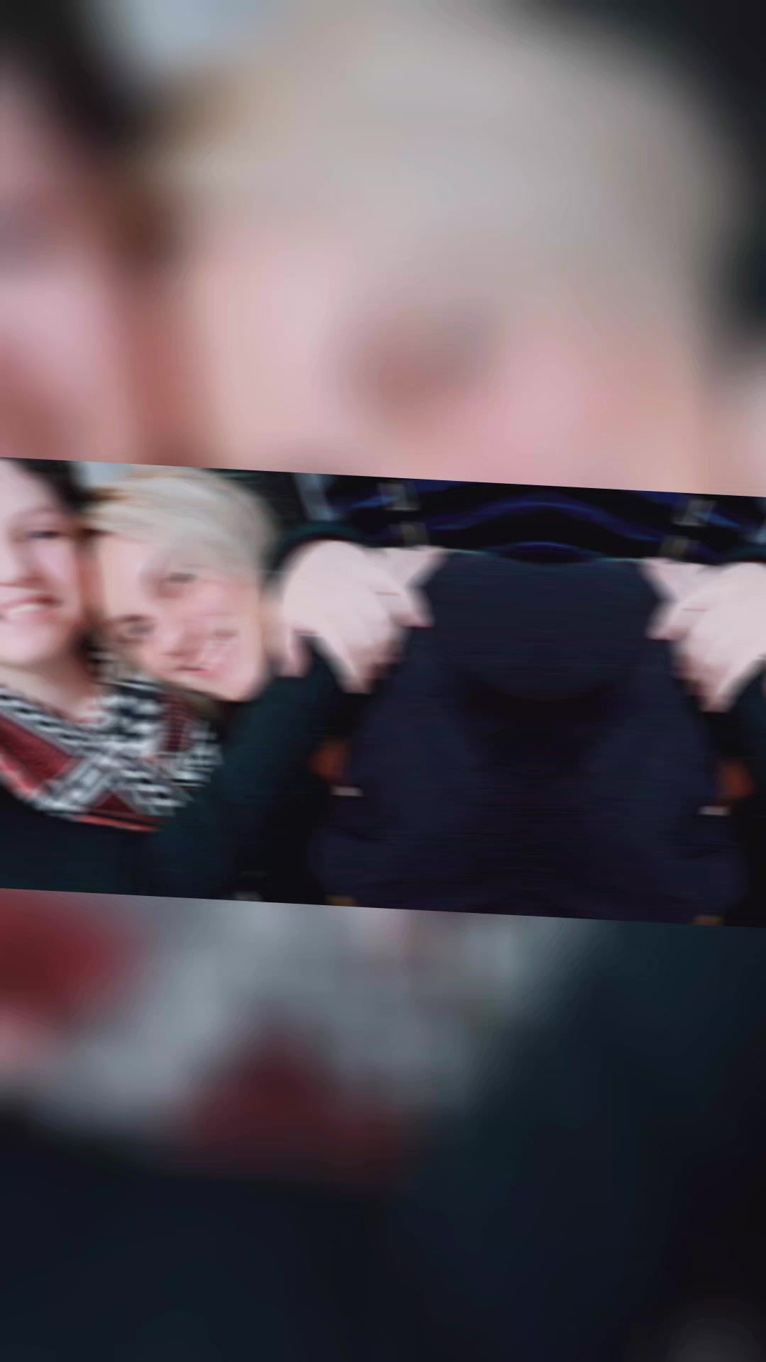 @𝔄𝔫𝔦𝔫𝔥𝔞𝔖𝔇𝔞𝔫𝔷𝔦𝔤𝔢𝔯