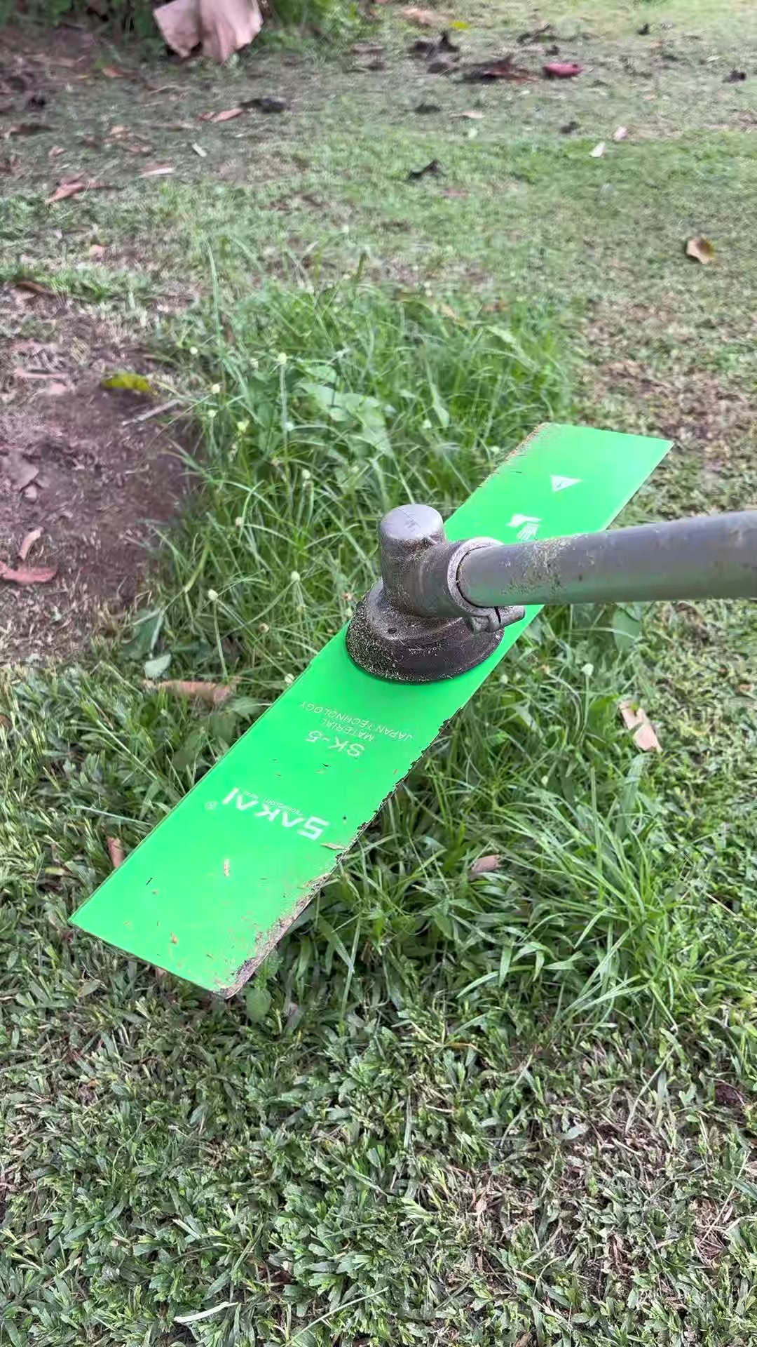 @Satisfying Mowing
