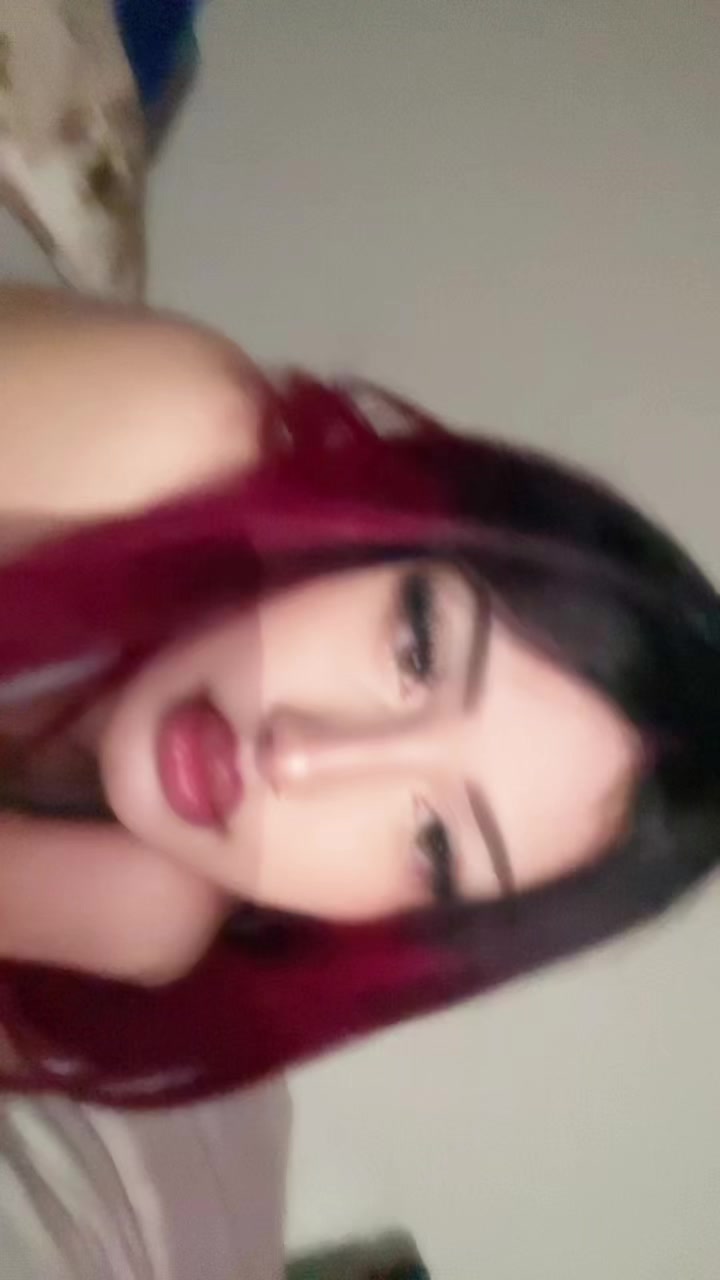 @Latina