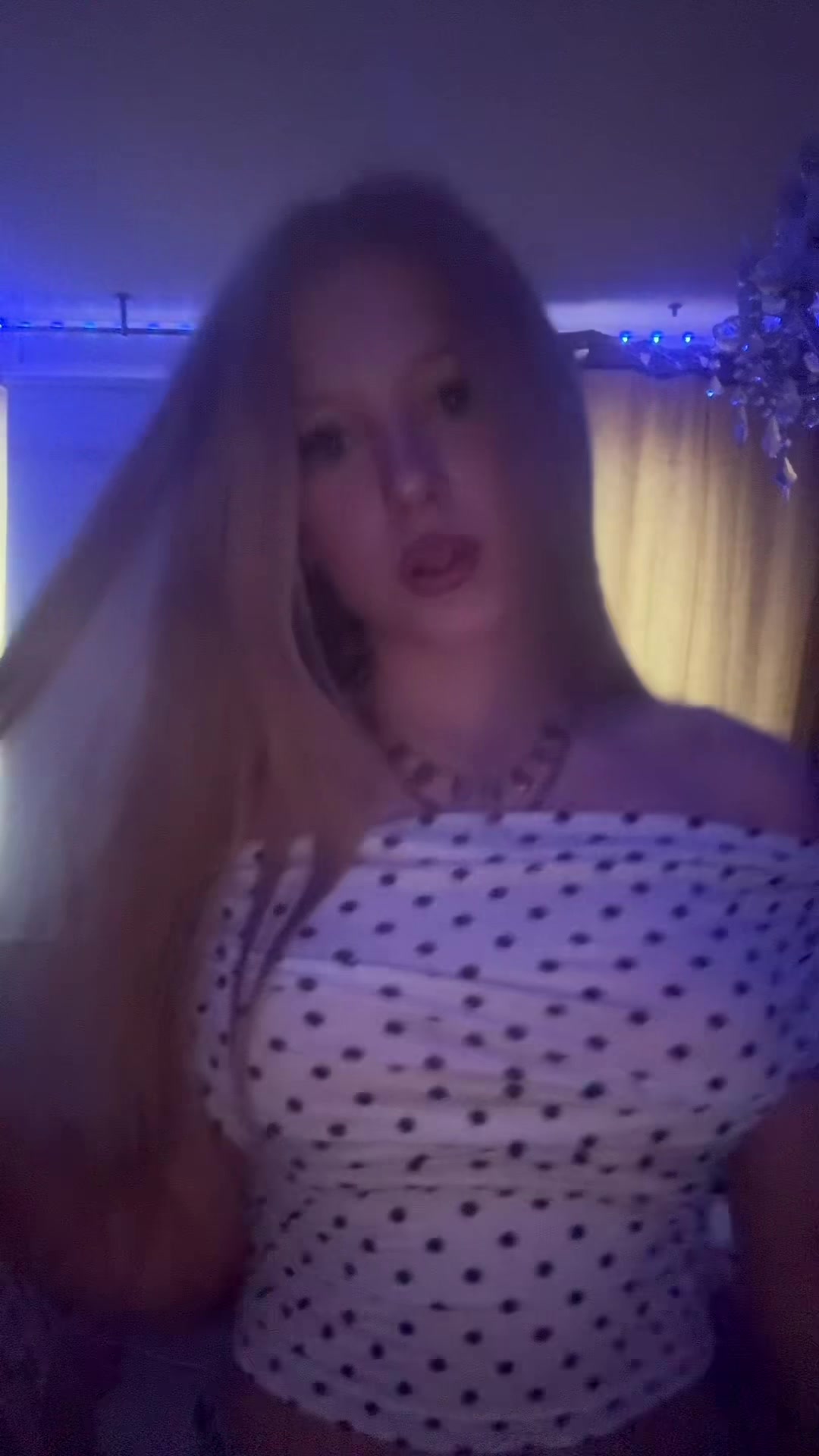 @Whocaresnl