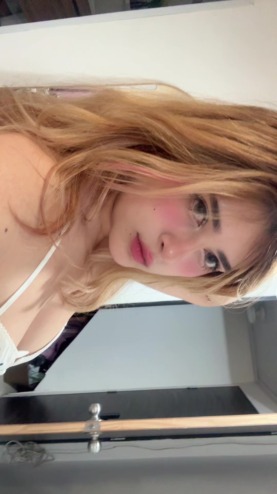 @Nuci☀️