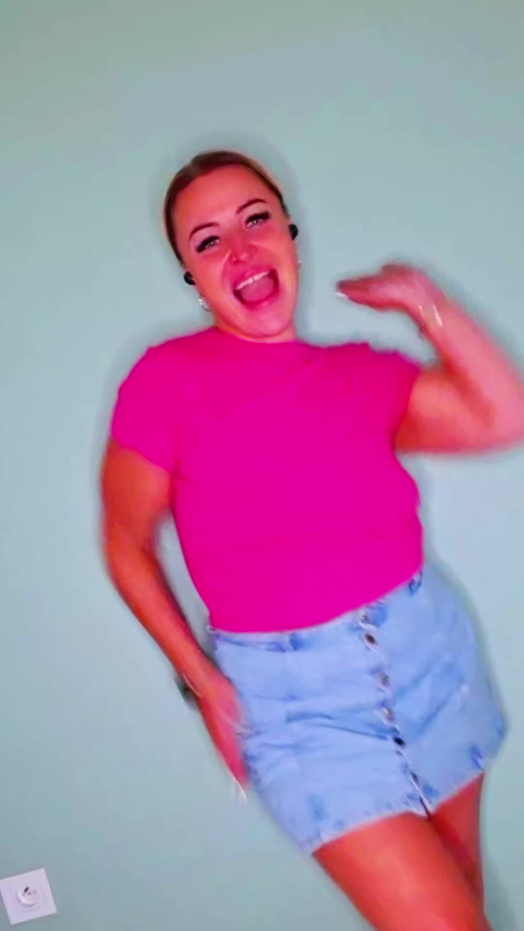 @kroliczekhop*