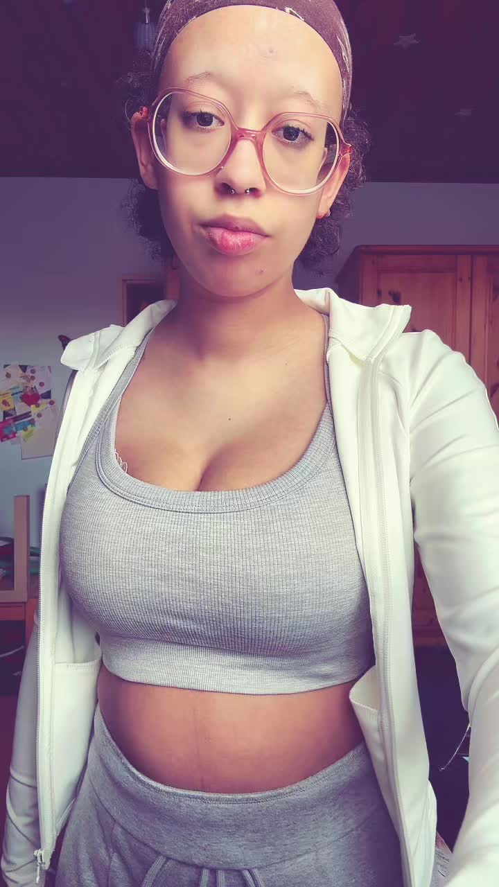 @Jayloo