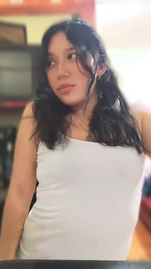 @🎭🥷 LUCIA 🥷🎭
