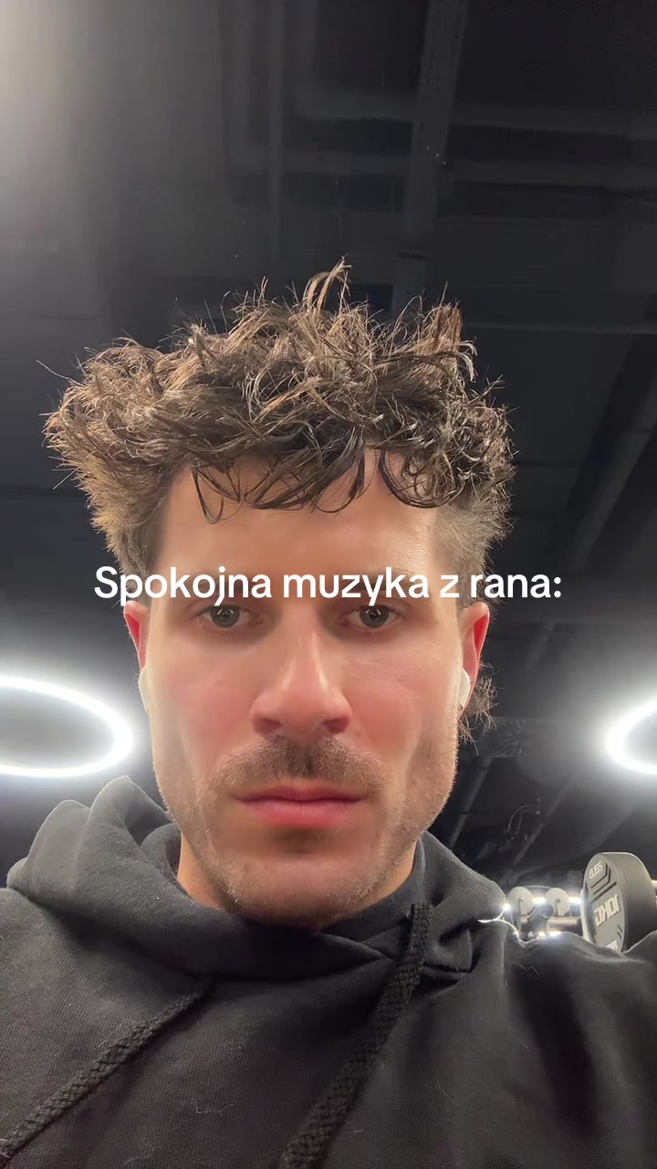 @Aleksander Siczek