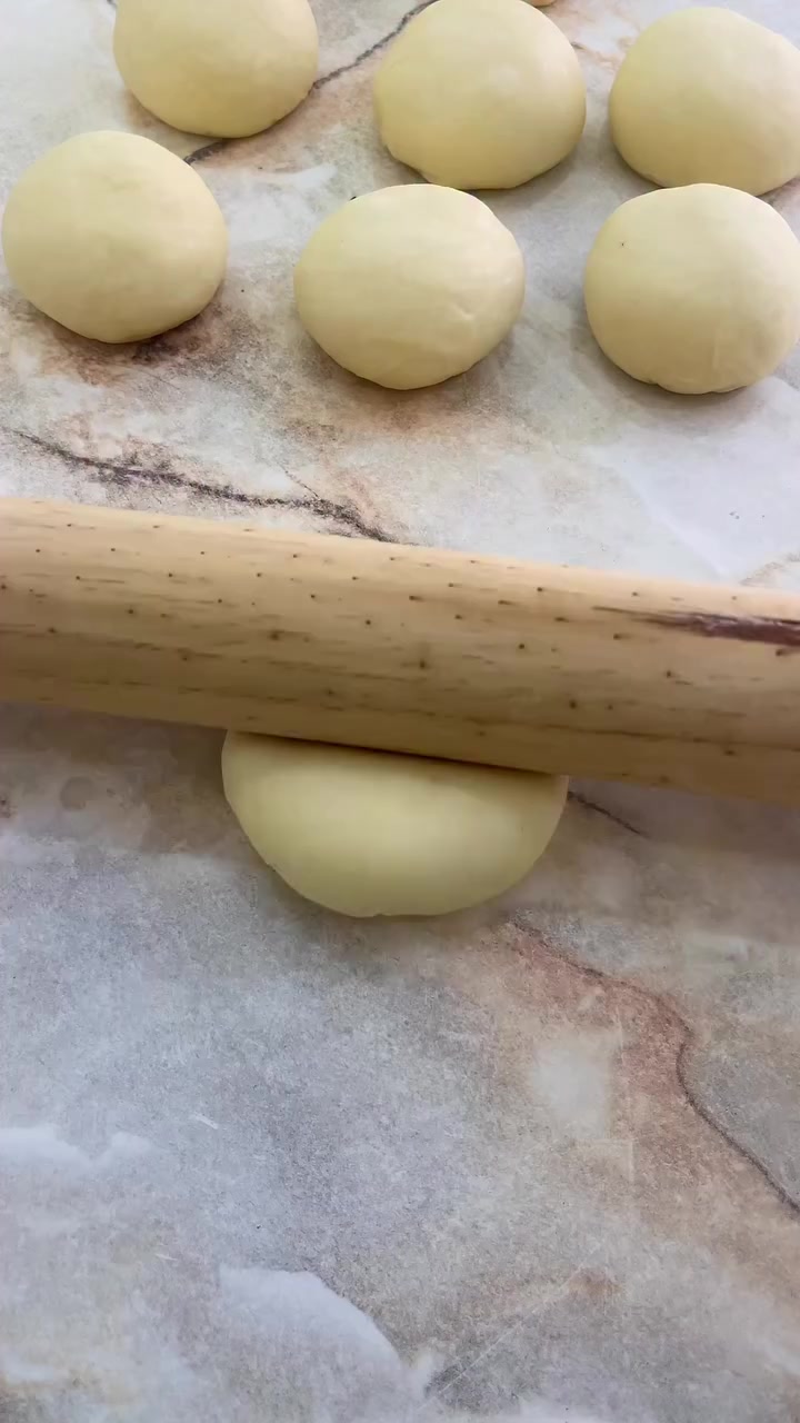 @Ülviyyə Qasımova