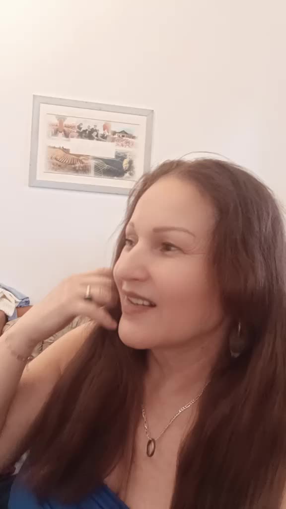 @Mirella