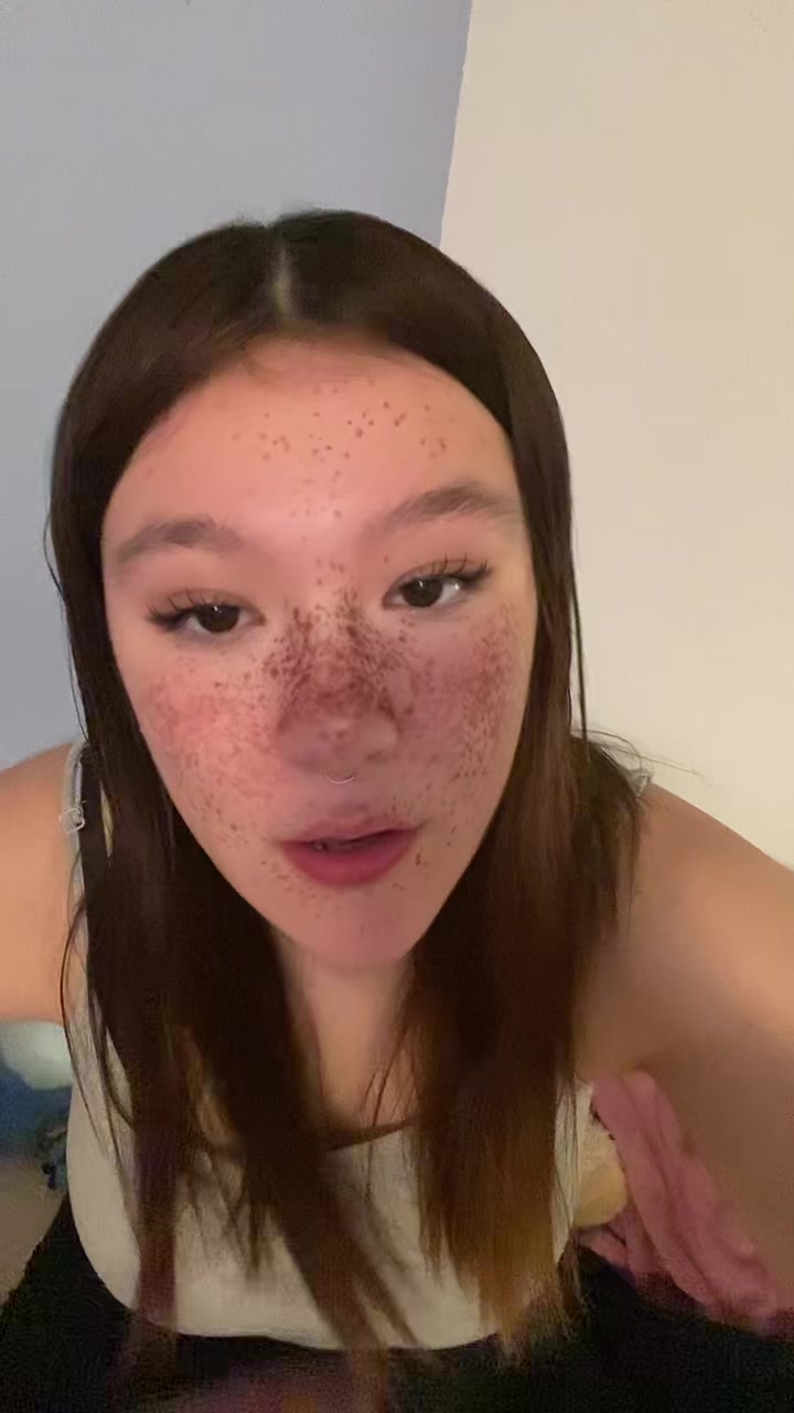 @leni_1892