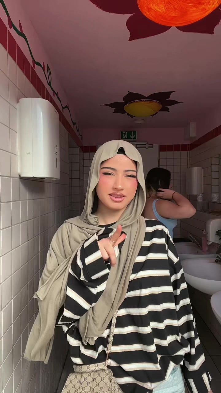 @Z🪭