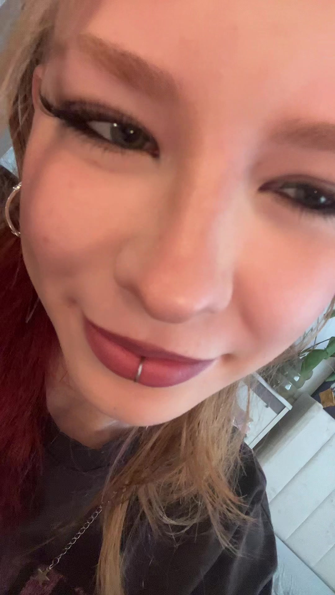 @⫷꧁༺𝒜𝓃𝓃𝒶༻꧂⫸