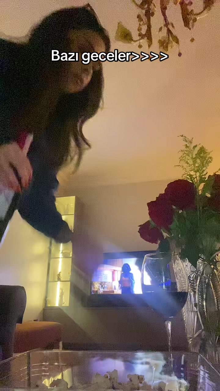@EYK