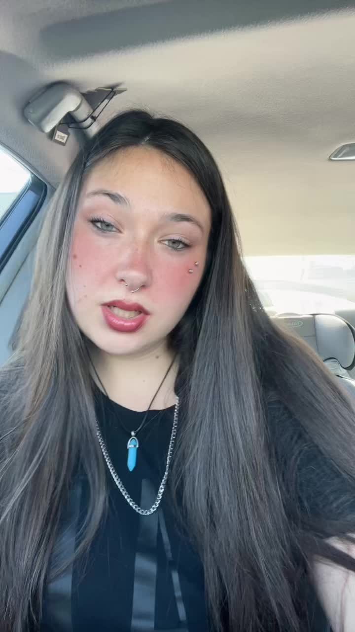@Kristina 🦋