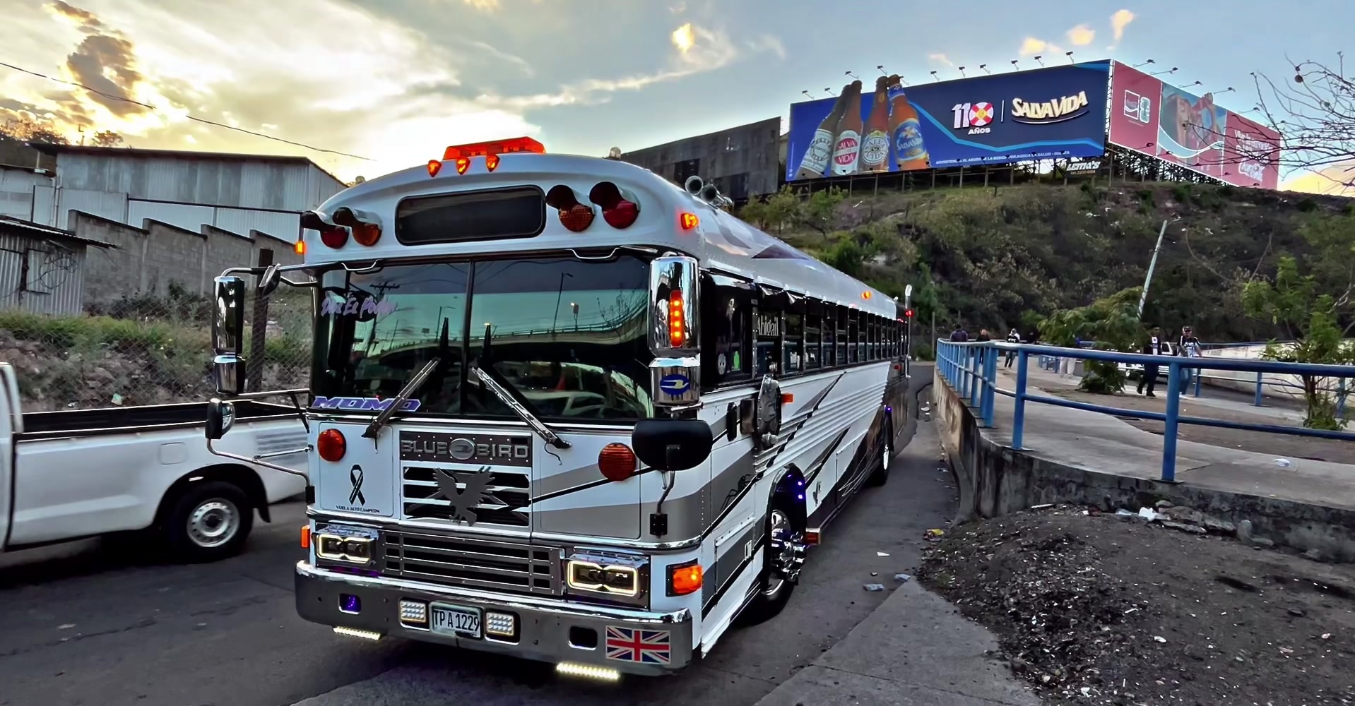 @Buses_hn๐
