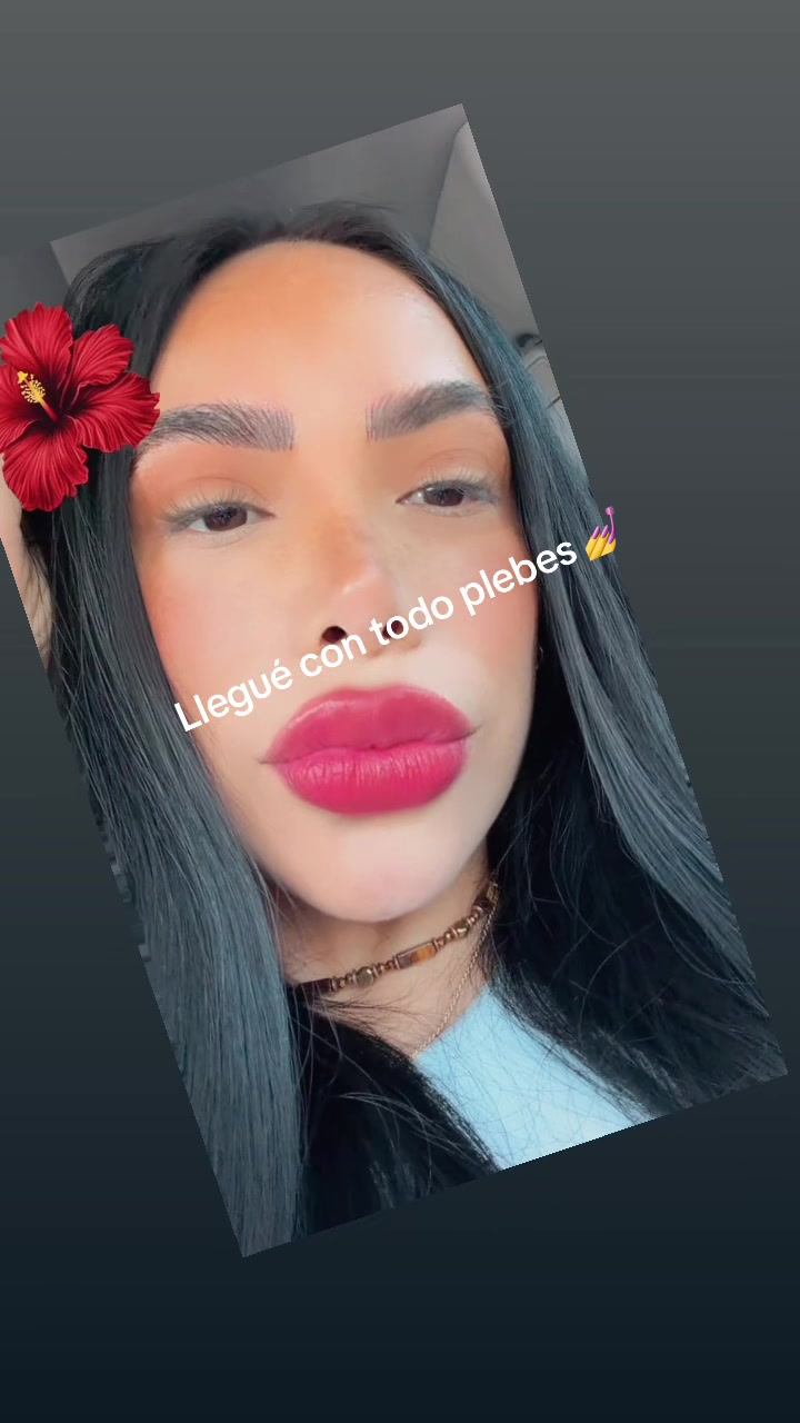 @Titi._🐝