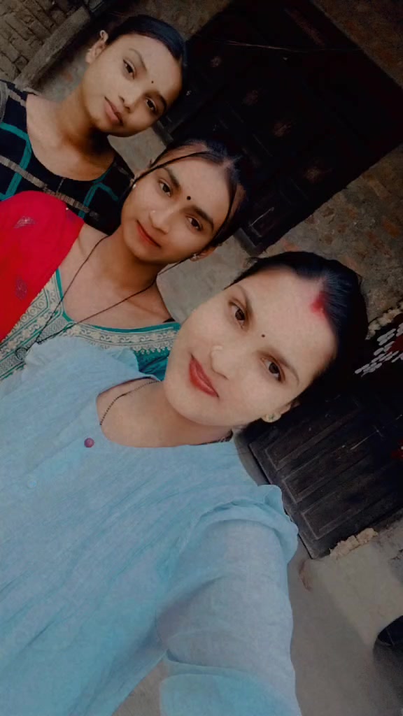 @😘 Soni ❤️ OM 😘