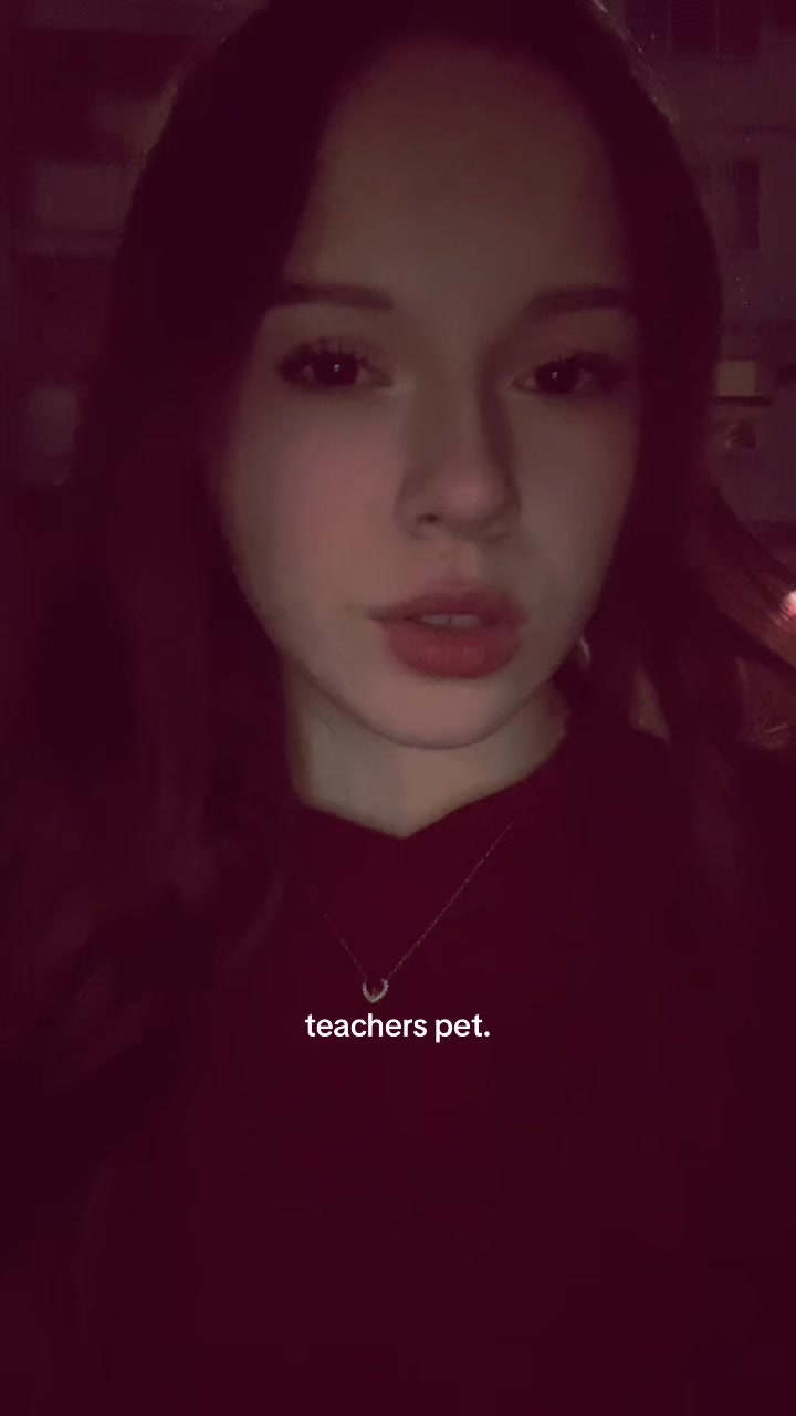 @елагина