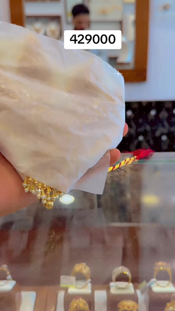 @Sona_mehal